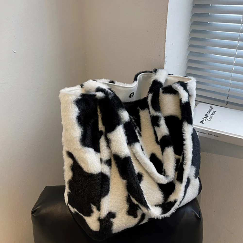 

2021 Fashion Women Cow Milk Print Shoulder Bags Female Winter Plush Underarm Bags Faux Fur Handbag Large Capacity Fluffy Tote