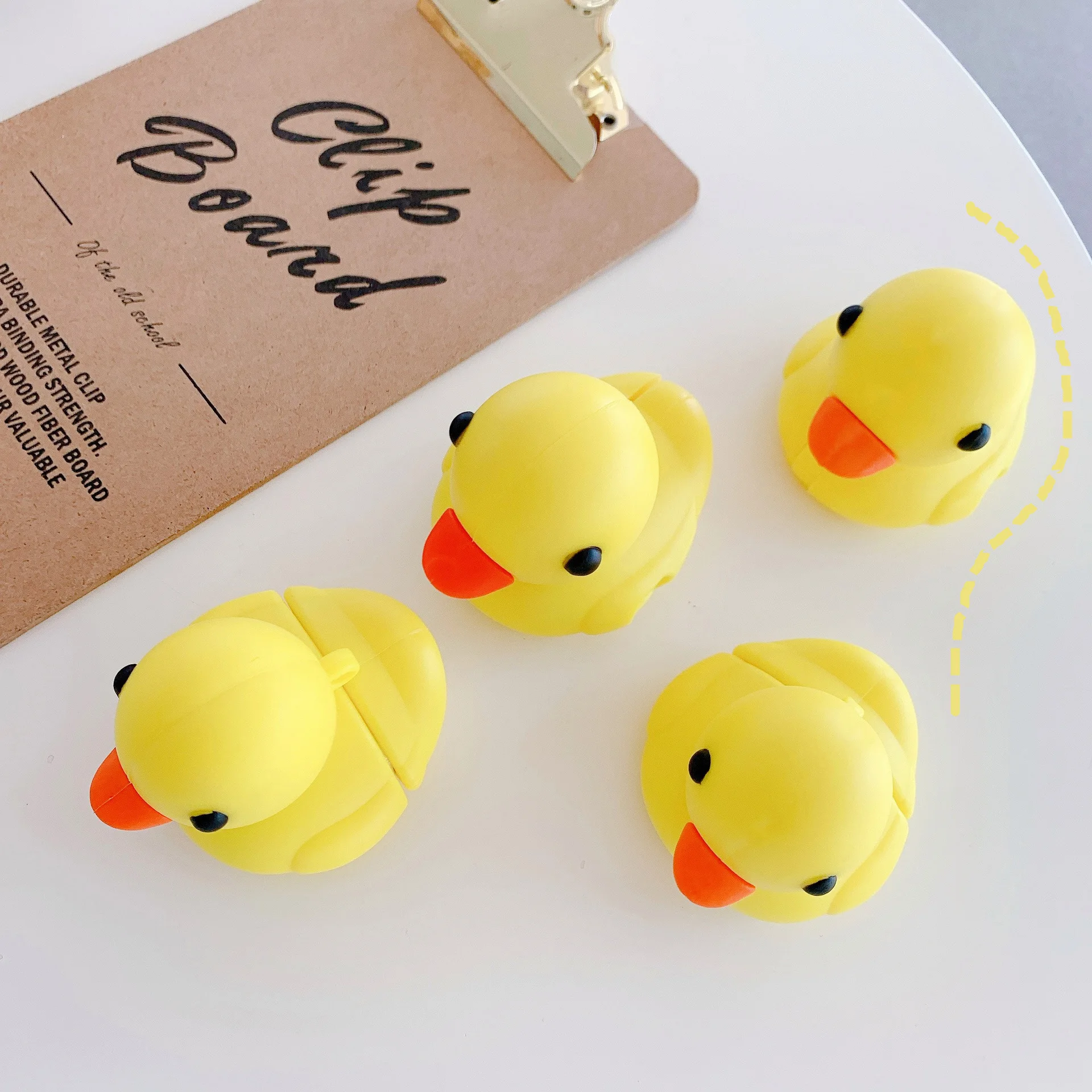 

Case for AirPods Pro Cartoon Earphone Case for Apple Airpods 2 Cute Accessories Protect Cover with Keychain 3D Rubber Duck