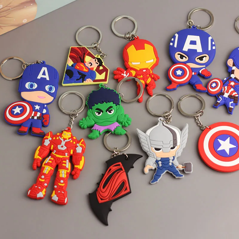 

Cartoon Double Flexible Glue Marvel Avengers Keychains Superhero Iron Man Spider Man Key Ring Kids Schoolbag Pendant Gift