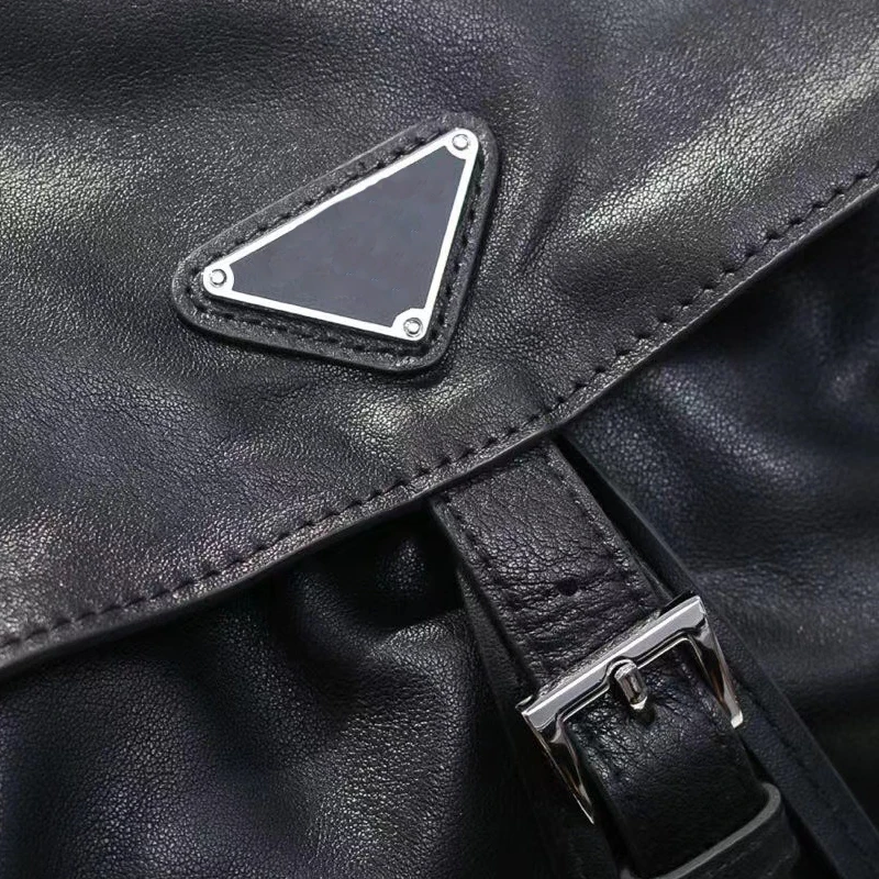 

Backpack Man Leather Large Capacity Leisure Business Computer Bag Fashion Trend Travel Bag Backpack