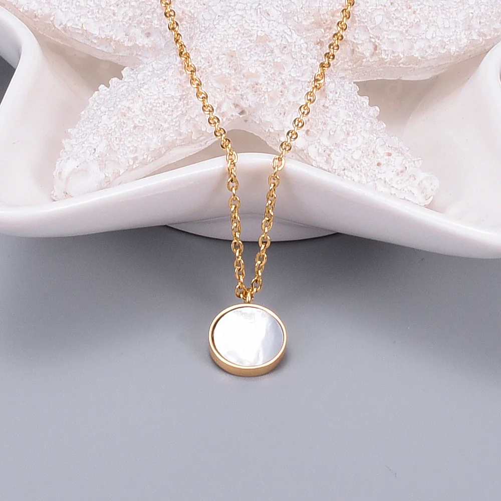 

Fashion Stainless Steel Necklace for Women Round Shell Pendant Necklace Gold Chain Choker Jewelry