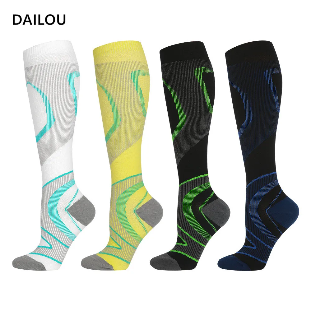 

Novel Colorful Striped Compression Socks Men Women Sport Prevention Plantar Fasciitis Diabetes Nursing Nylon New Year Socks 2021