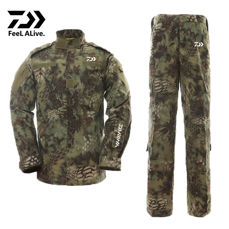 

Daiwa Spring Autumn Winter Fishing Clothing Camouflage Military Fishing Suits Outdoor Sport New Fishing Set Fishing Jackets