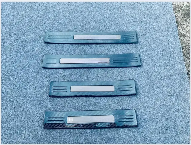 накладки на пороги тойота хайлендер 2012. накладки порога нерж land rover. накладки cover. накладки cover. накладки на ремни безопасности в коляску размер.