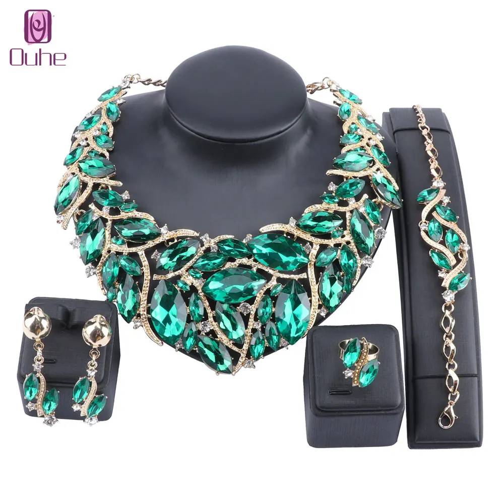 Женский ювелирный комплект из колье серёг браслета и кольца|Ювелирные наборы| |