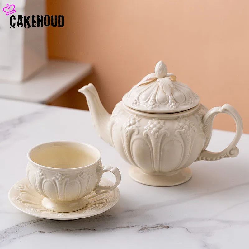 

British Embossed Retro Palace Style Coffee Cup Simple Afternoon Tea Set Creative Ceramic Kettle European Tea Cup CAKEHOUD