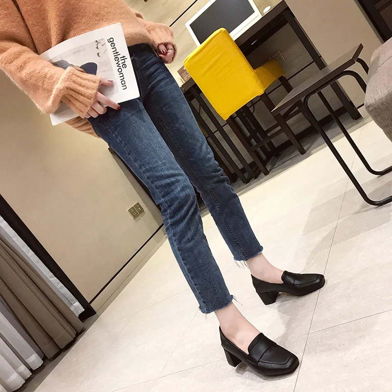 

2019 fashion leather shallow square heel big size women pumps slip on elegant wedding office lady party metal sexy shoes U14-11