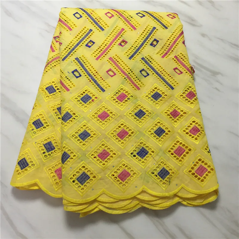 

CS Swiss Voile Lace In Switzerland 100% Cotton Design With Stones African Dry Lace Fabric High Quality Nigerian For Wedding