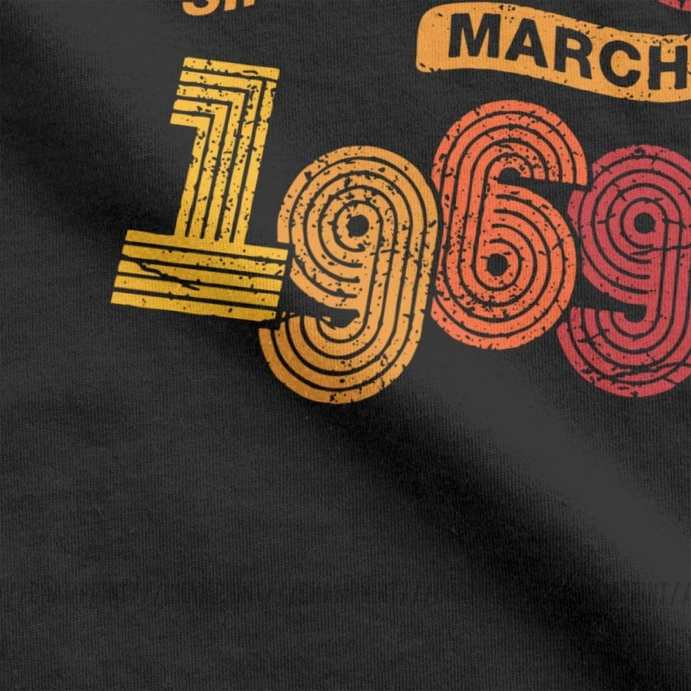 Потрясающая с марта 1969 футболка винтажная Мужская О образным вырезом на 50 й день