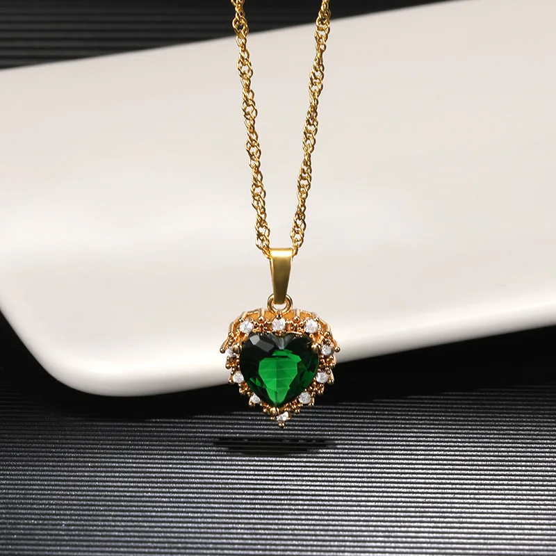 

Korean Love Heart Necklaces For Women Men Temperament Zircon Geometric Choker Necklace Fashion Women's Jewelry Girls Lover Gifts