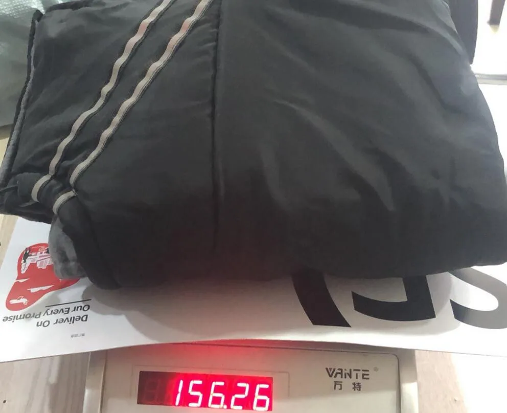 

2020 Winter Cycling Windproof Hats For Men Women Outdoor Plus Velvet Keep Warm Breathable Cover Face Hat With Respirator 1130