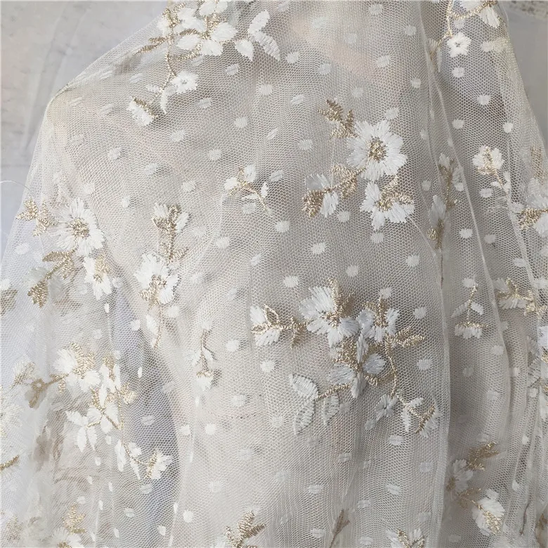 

White Polka Dot Mesh Embroidered Flowers Lace Fabric Tulle Fabric for Wedding Dress Skirt
