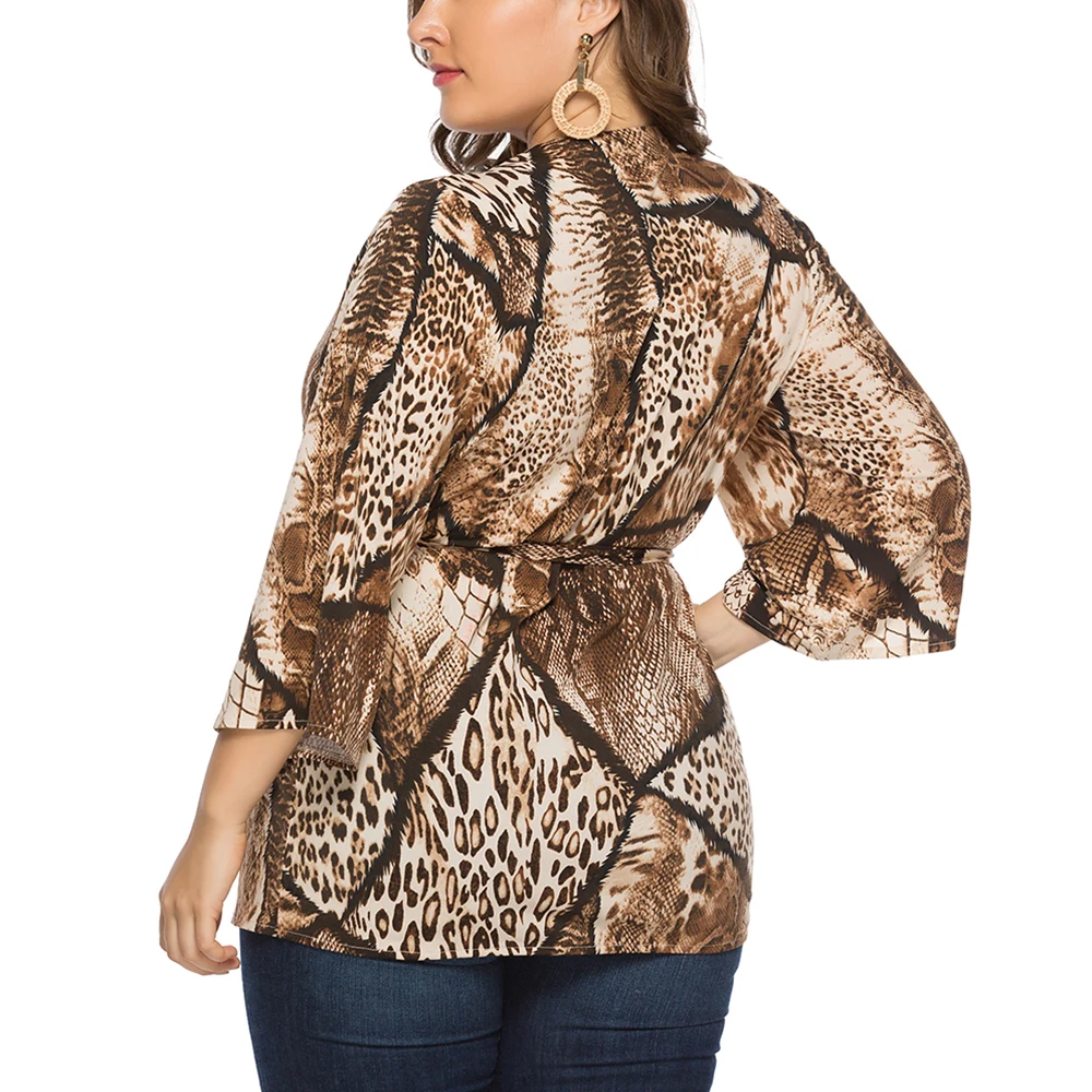 Женская блузка со змеиным принтом V-образным вырезом и рукавом 3/4 | одежда