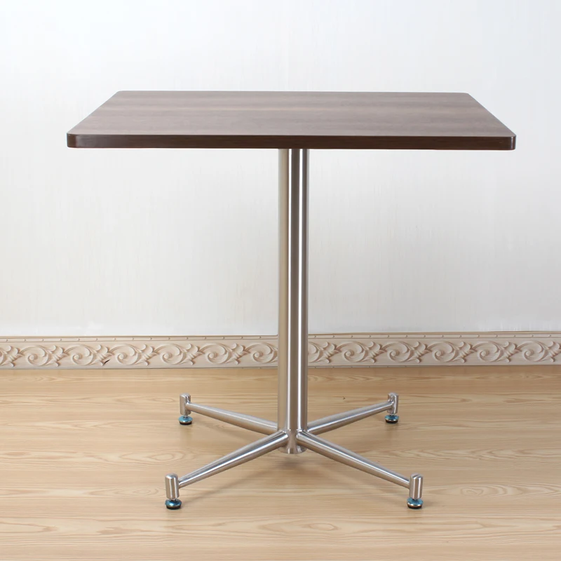 Штатив из нержавеющей стали с ножками и крестообразным основанием | Мебель