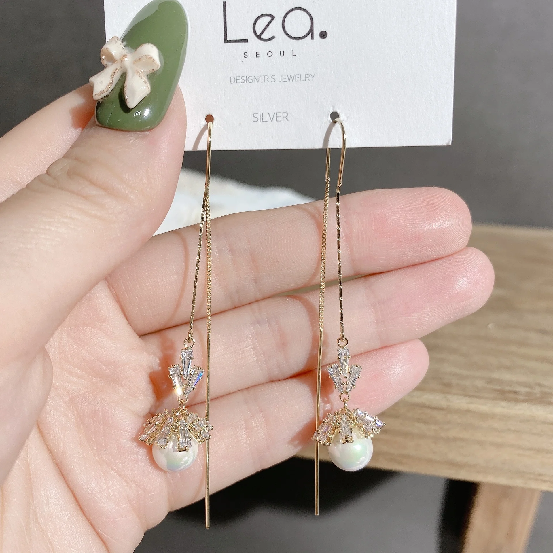 

New Pattern Earrings Personalized Long Tassel Earrings Ear Thread Zircon Inlaid Flower Earrings Fashio Trend Wedding Luxury
