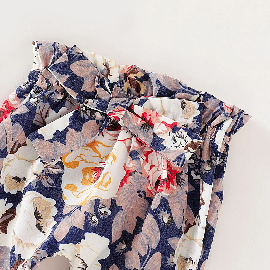 Однотонное боди с оборками для маленьких девочек + штаны цветочным принтом