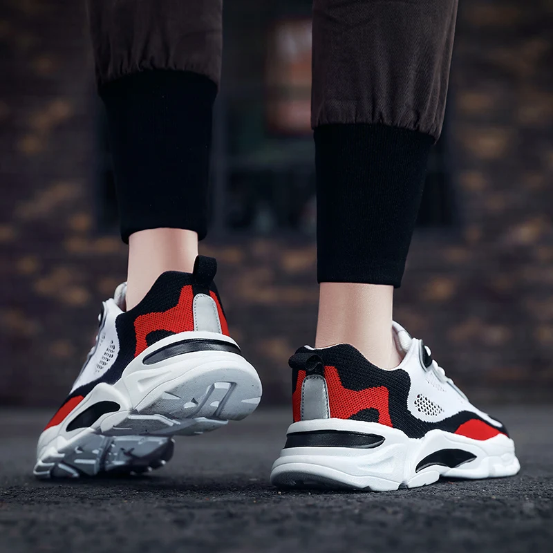 

Men Comfortable Breathable Walking Sneakers Tenis Feminino Zapatos 2020 New Mesh Lightweight Casual Shoes Lac-up Men Shoes