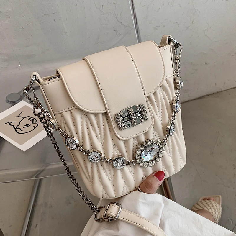

Diamond Chain Tote Bucket Bag 2020 Fashion New High quality PU Leather Women's Designer Handbag Travel Shoulder Messenger Bag