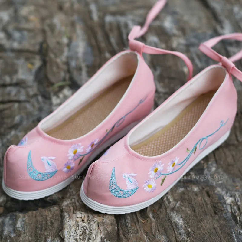 Тапки женские с вышивкой традиционная китайская танцевальная обувь в стиле