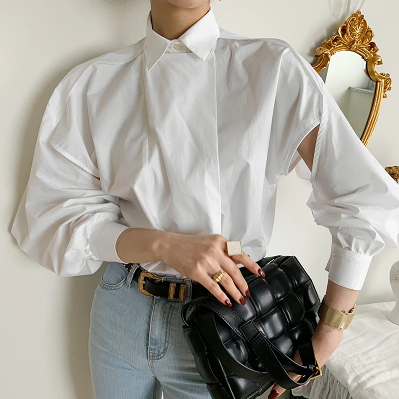 

Spring New Fashion Puff Sleeve White Blouse Women Casual Vintage Plus Size Shirt for Women Korea Button Female Clothing