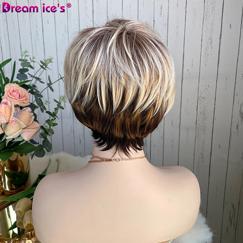 Короткий синтетический парик с волнистыми прямыми волнами и челкой блонд дрок