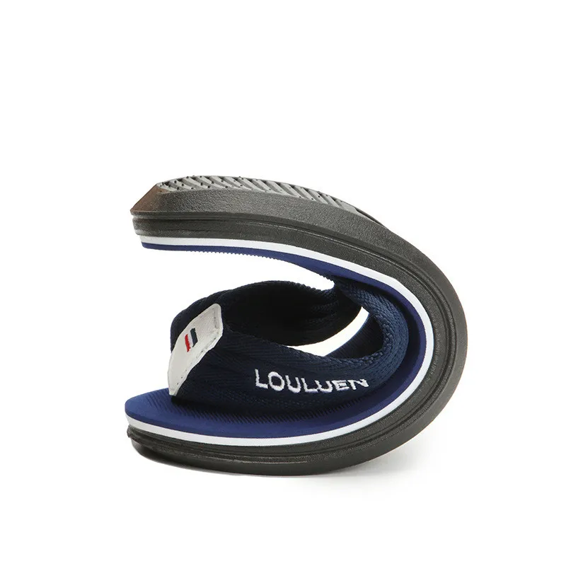 Шлепанцы мужские в простом полоску Нескользящие мягкие массажные повседневные