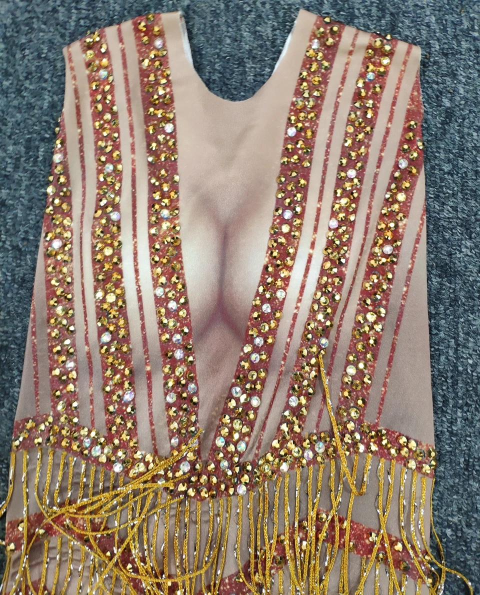 Женское платье стрейч с блестящими кристаллами вечернее праздничное бахромой