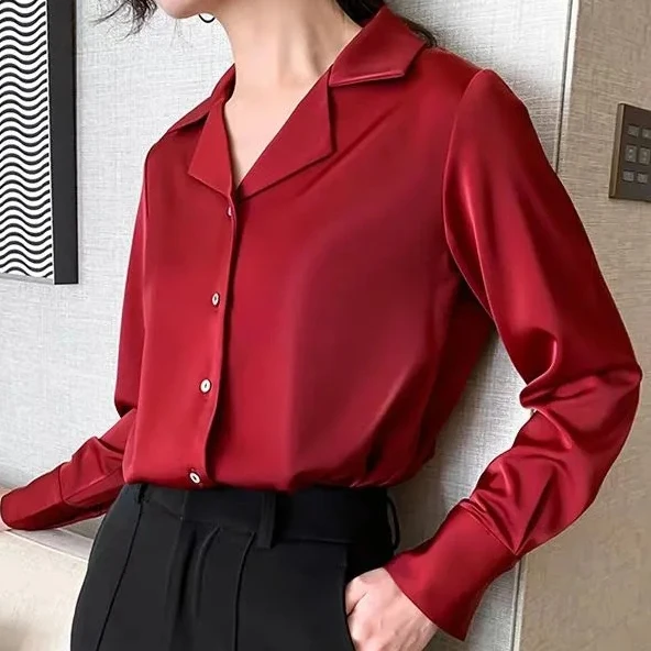 

Autumn black satin shirt women's suit collar Satin retro Hong Kong style shirt