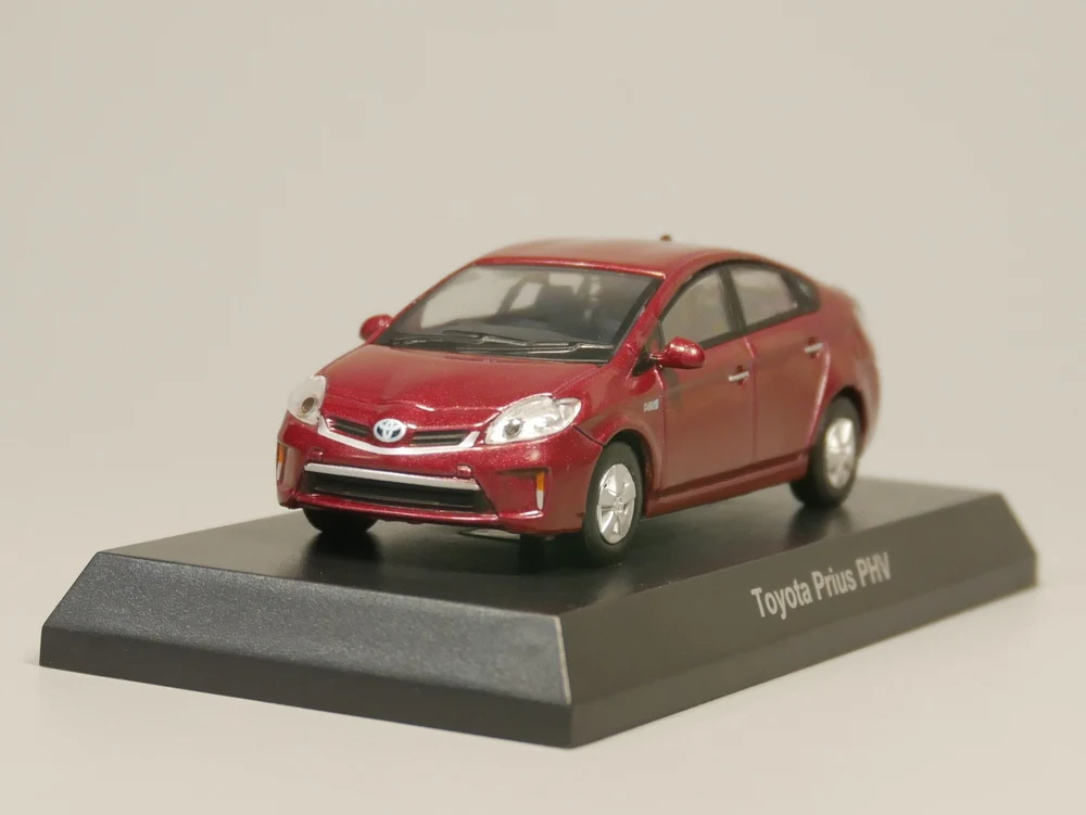 Модель автомобиля kyosho 1:64 TOYOTA Prius PHV|Наземный транспорт| |
