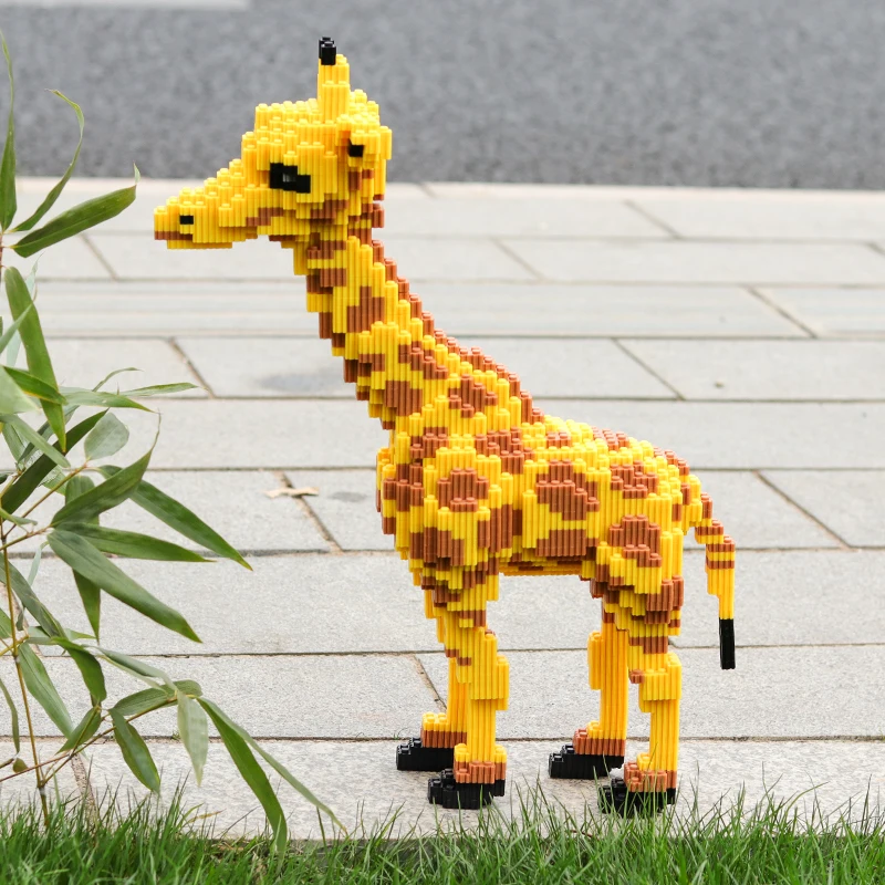 

Xizai Animal Pet Dog Cat Big Size Corgi Pig Panda Giraffe Model Building Blocks Kit Figures Assembly Toy for Children Boys Gifts