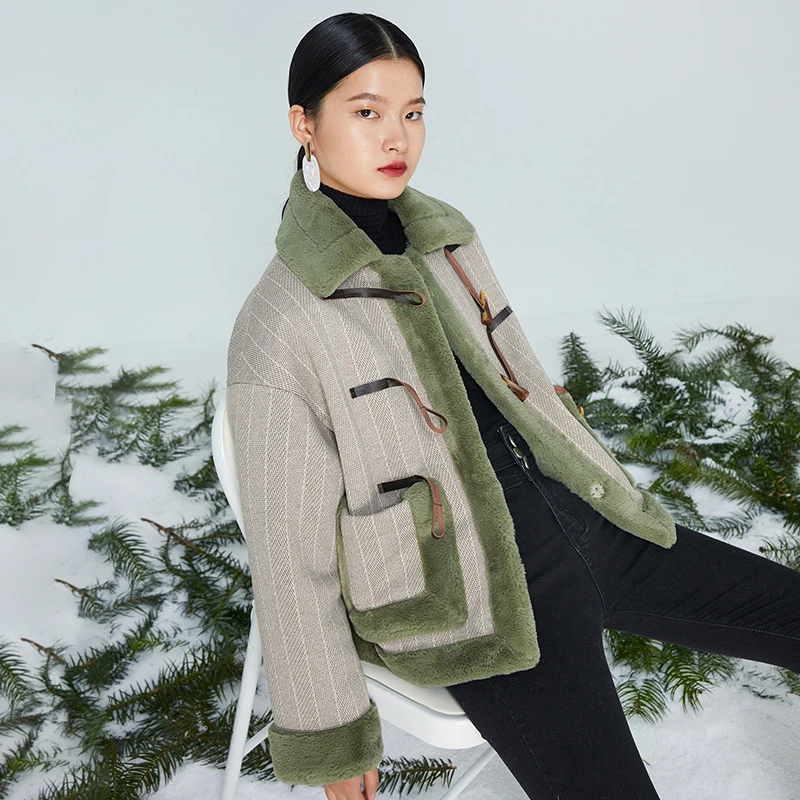 TWOTWINSTYLE винтажное шерстяное Женское пальто в полоску с лоскутами воротник