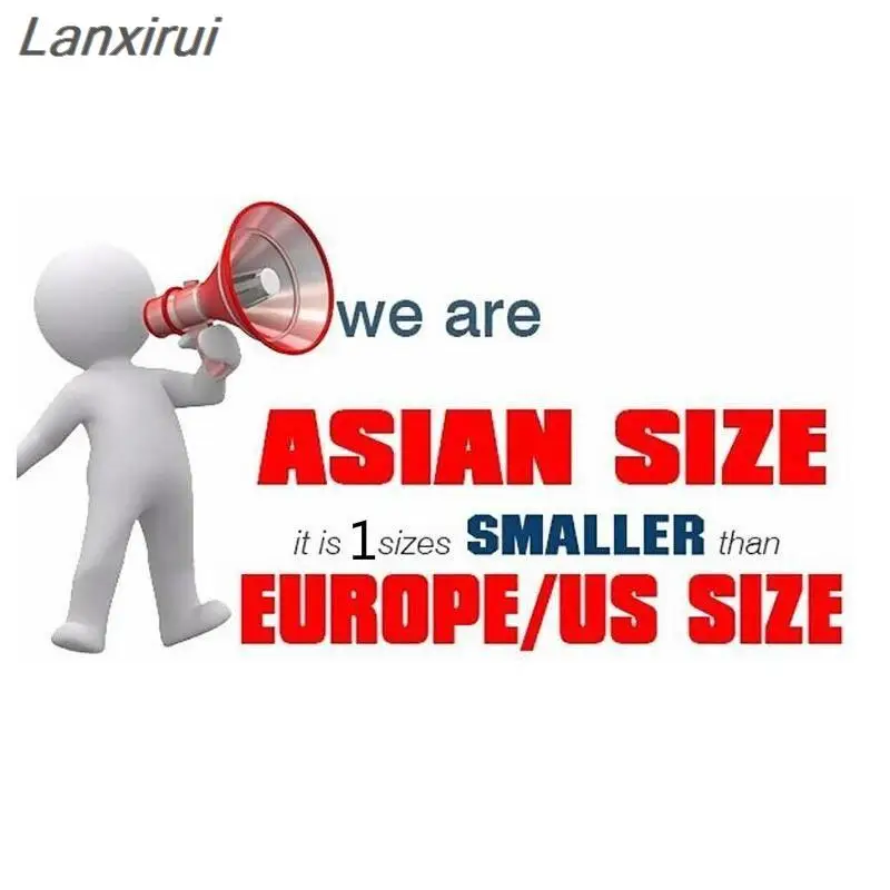 Женская куртка из искусственной кожи короткая однотонная черная/Серебристая