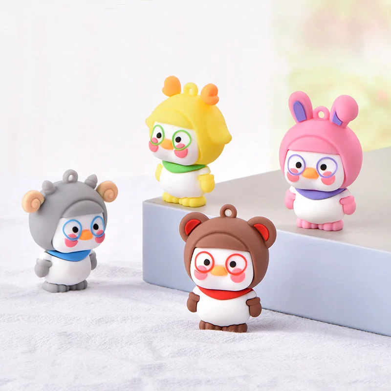 

Симпатичный миниатюрный мягкий клей утка с отверстием Кабошоны для скрапбукинга для украшения телефона DIY брелок аксессуары 2021, 2 шт.