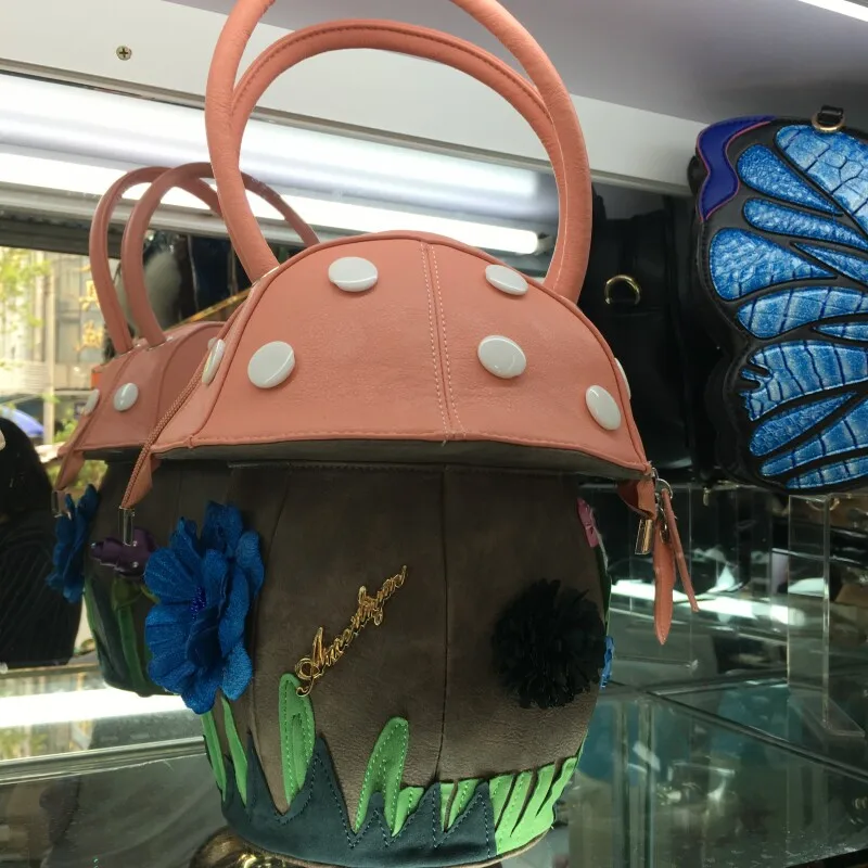 2019 Rushed Sale Unisex Polyester Zipper Hard New Classic Japanese Cute Little Bundle Of Color Bag Handbag Personality Mushroom | Багаж и