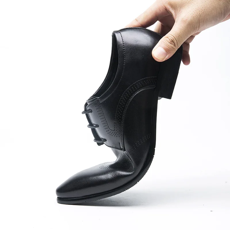 

Wingtip Mens Formal Shoes Genuine Leather Oxford Shoes For Men Italian 2021 Dress Shoes Laces Black Brown Wedding Business Shoes