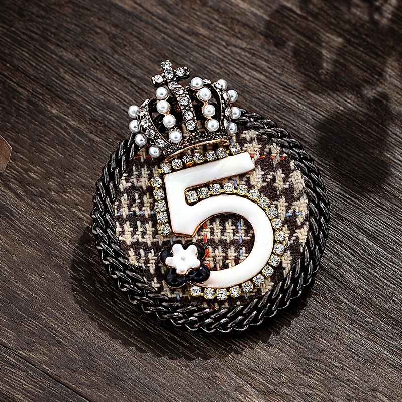 Роскошный чехол в ретро стиле Корона Брошь виде букв 5 с цельными круглыми
