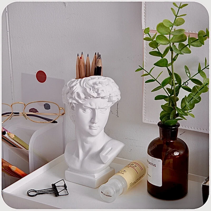 Креативная скульптура Давида держатель для ручки настольный органайзер макияжа