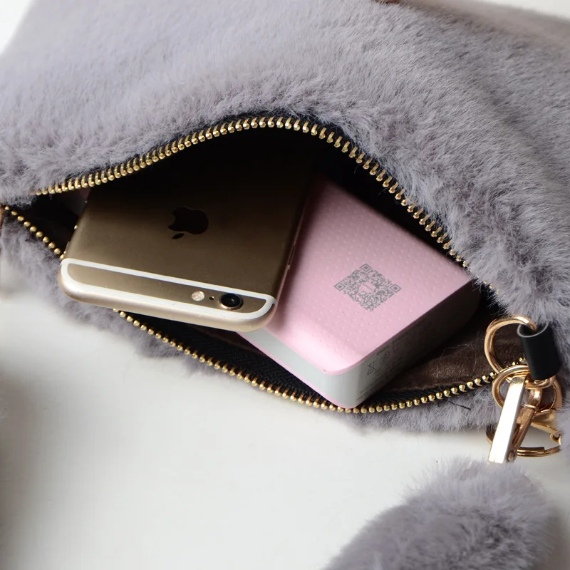 

2021 New Women Fur Shoulder Bags Winter Plush Message Bags For Girls Lovely Wool Tassel Women Tote Drop Shipping M643