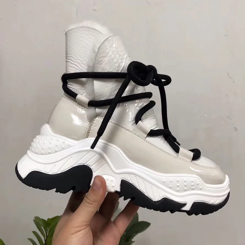 White Bottes femme/Новая зимняя обувь; женские зимние ботинки; зимние ботинки из натуральной кожи с перекрестной шнуровкой; botas mujer - Color: White