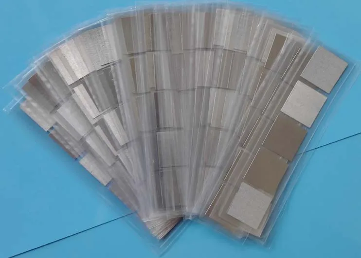 Размер фольги Indium: 100 мм * 200 0 15 материал для лазерного тепловыделения покрытия |