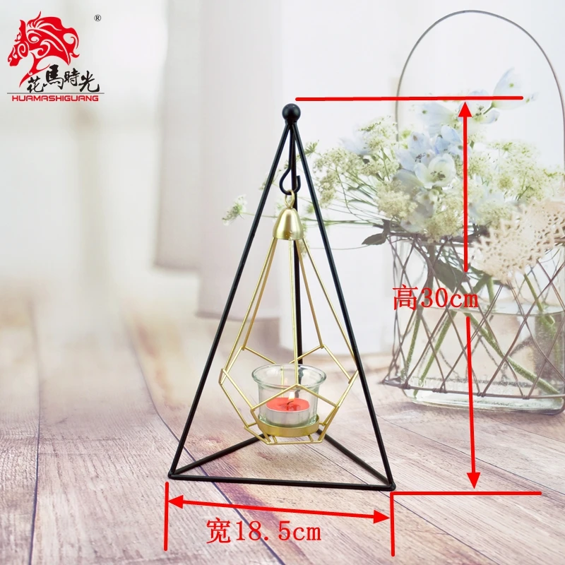 Металлический держатель для свечей железный геометрический подсвечник