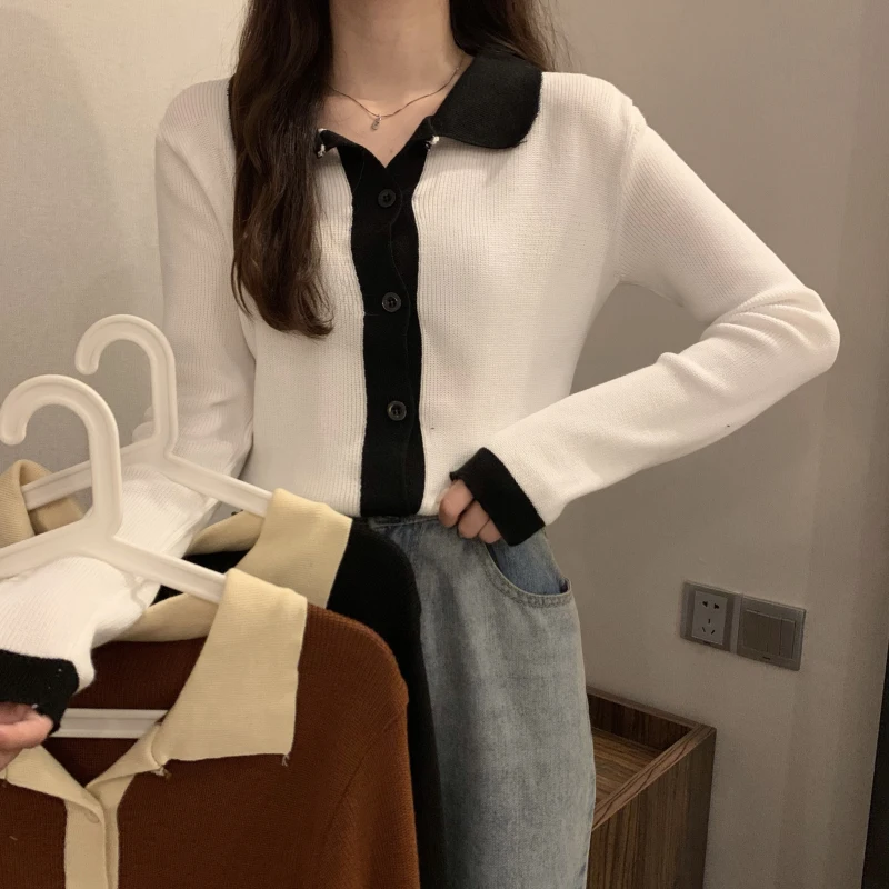 

Женская трикотажная рубашка с длинным рукавом, однобортная рубашка с отложным воротником и вставками, контрастных цветов