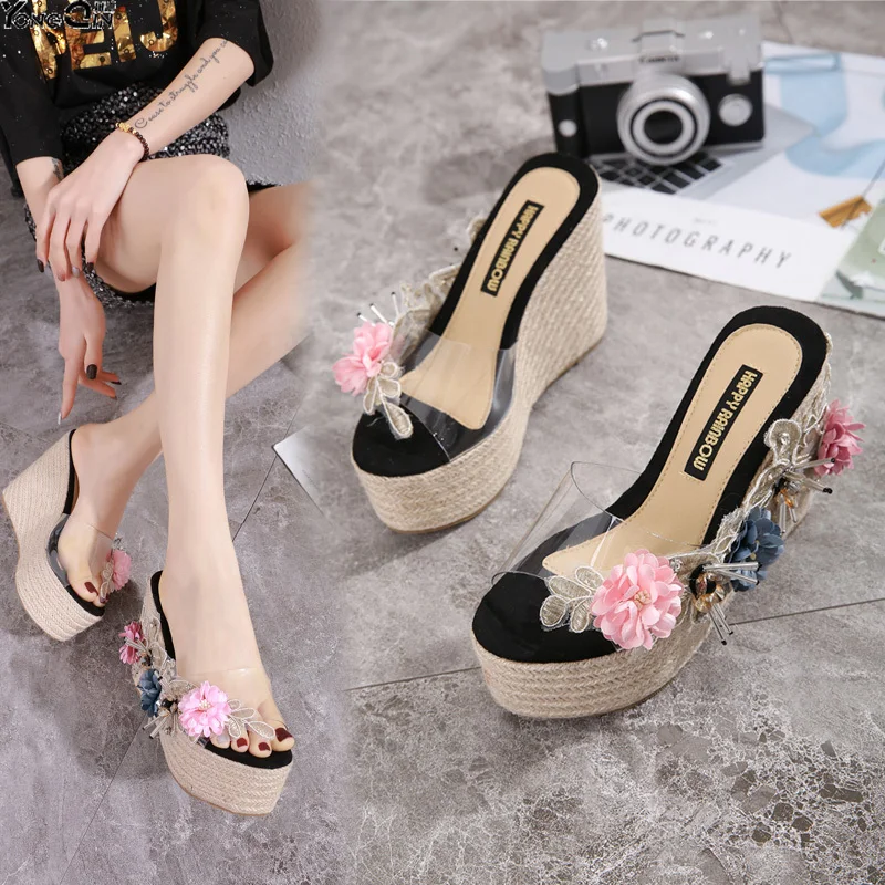 

Women's Shoes