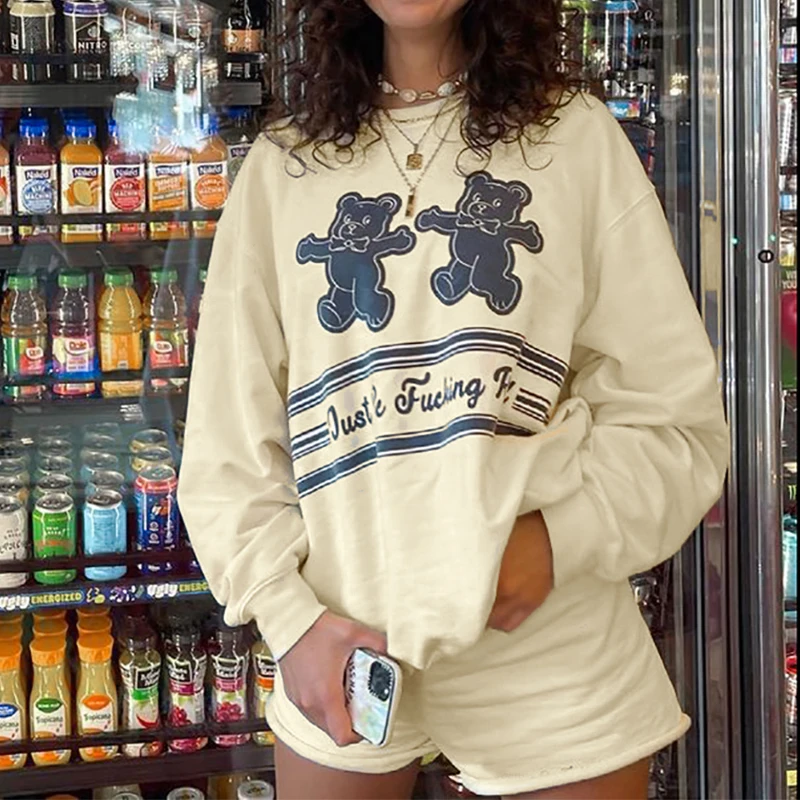 

LVINMW Cute Sweet Leisure Comfotable Women Two Piece Set Patchwork Bear Print Hoodie Elatic High Waist Shorts Streetwear