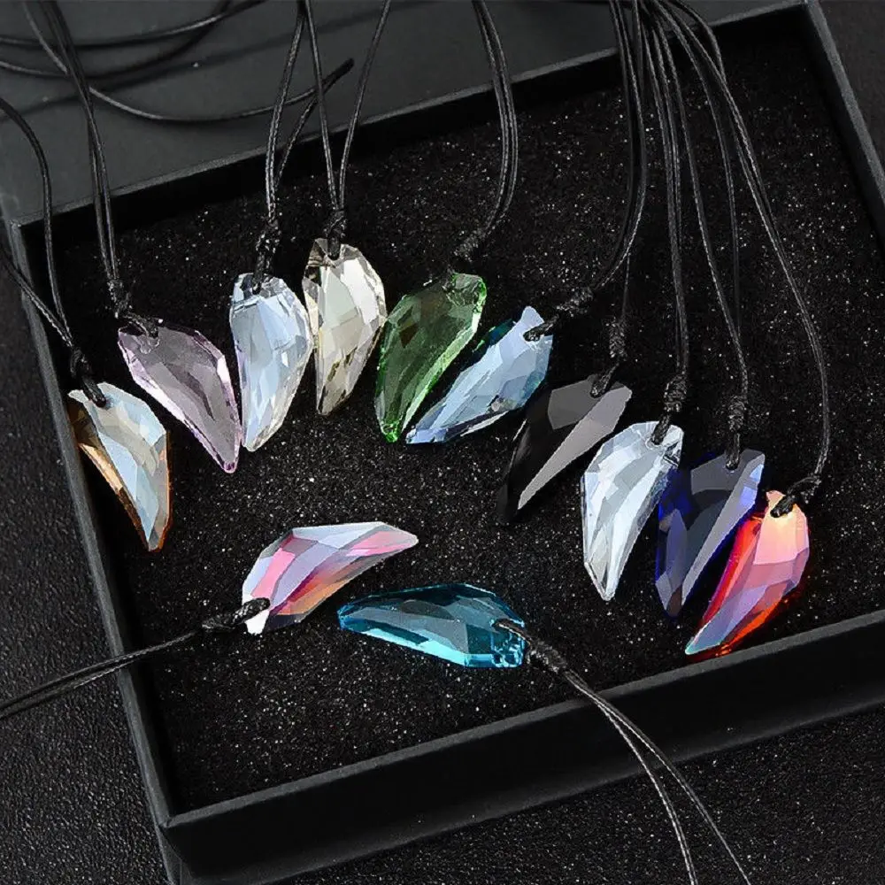 

1pc Men Women Antique Crystal Wolf's Tooth Pendant Necklace Vintage Wolf Tooth Natural Stone Pendant Necklace Jewelry Gifts