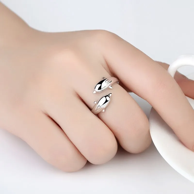 Women's Fashion Double Happy Dolphins Finger Rings Simple Style Smooth Opening Ring Band Romantic Wedding Ring Jewelry Gifts