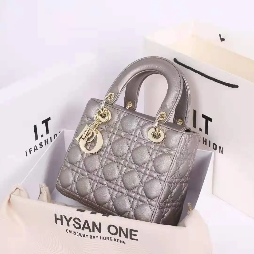 

2021 New Luxury Design Brand Women's Shoulder Bag Fashion Frosted Lady Handbag Matte Plaid Crossbody Tote Bag For Women's 20cm