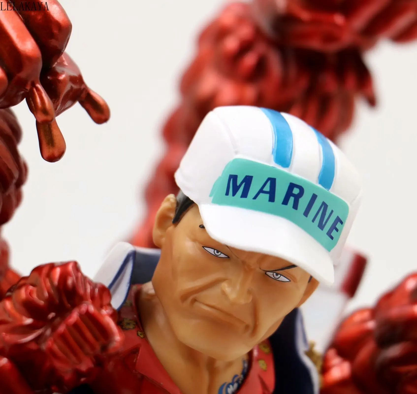 Фигурка героя военно-морского флота саказуки с магическим эффектом Боевая форма