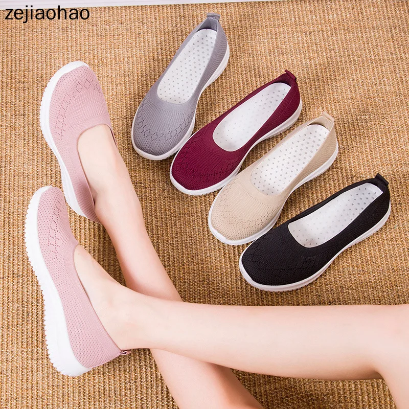 

Hot Sale Women Shoes 2021 Newest Slip On Sports Shoes Breathable Platform Fashion Black Casual Shoes Women Footwear hy-612