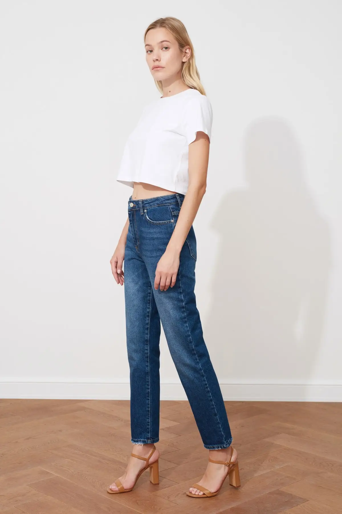 

Dark Blue High Waist Bootcut Jeans Women Jeans 2021 Fashion